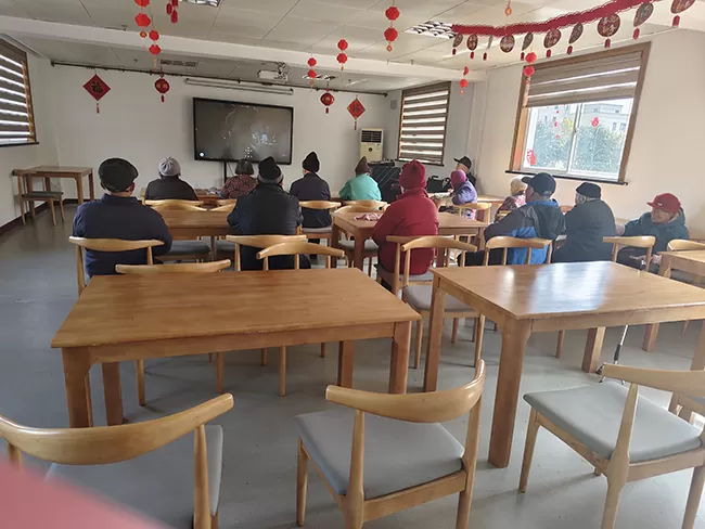 匯玨科技集團(tuán)愛心援助鄔橋敬老院,用關(guān)懷點亮老人生活