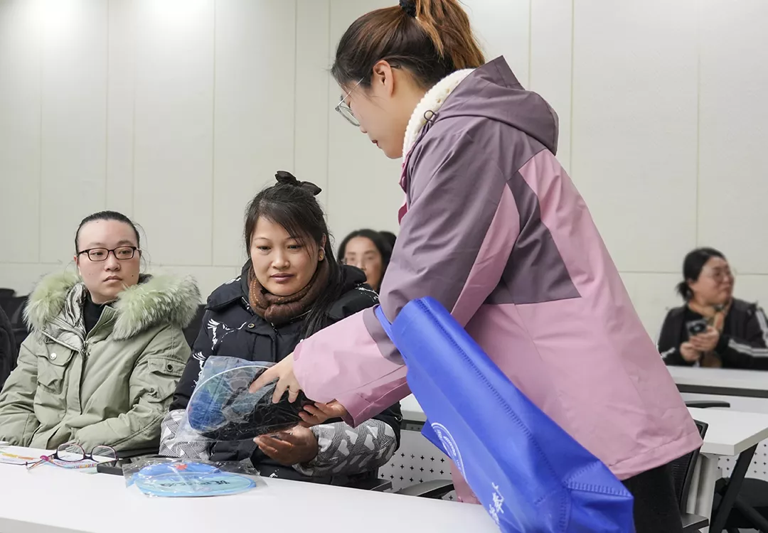 青村政府走進我司開展反電信網(wǎng)絡詐騙安全知識專題講座