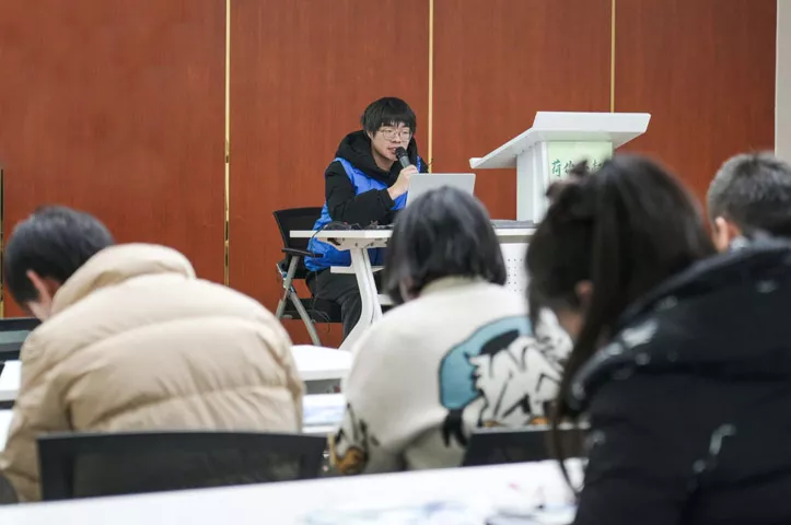 青村政府走進我司開展反電信網(wǎng)絡詐騙安全知識專題講座