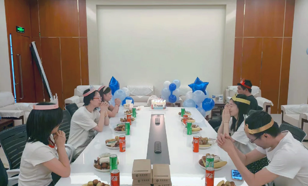 以夏之名 共赴美好 ‖ 7月員工生日會(huì)